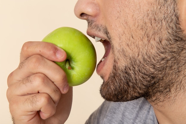 Роль яблок в лечении воспаления поджелудочной железы