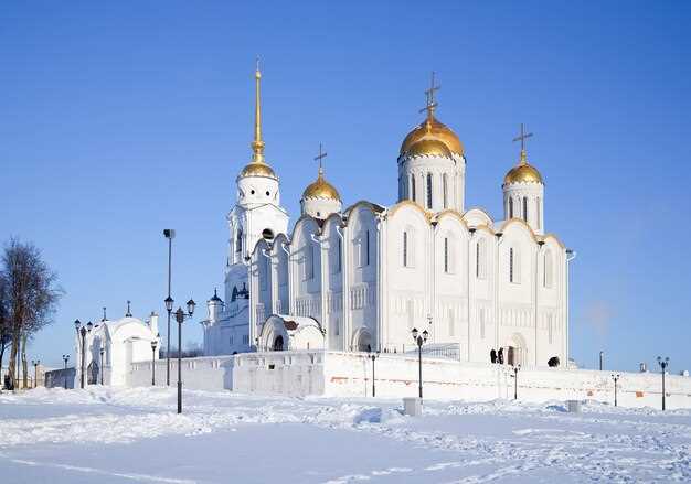 История Храма Всех святых в земле Российской просиявших