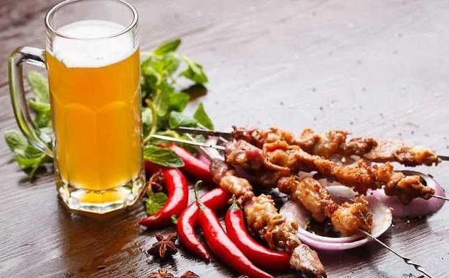 Discover the Surprising Benefits of Drinking Warm Beer